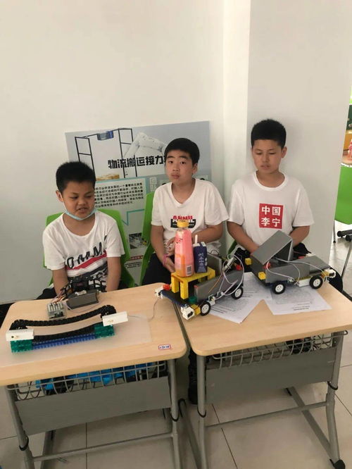 創(chuàng)新驅(qū)動發(fā)展，科技引領(lǐng)未來——2021年南京市中小學(xué)機(jī)器人競賽圓滿落幕